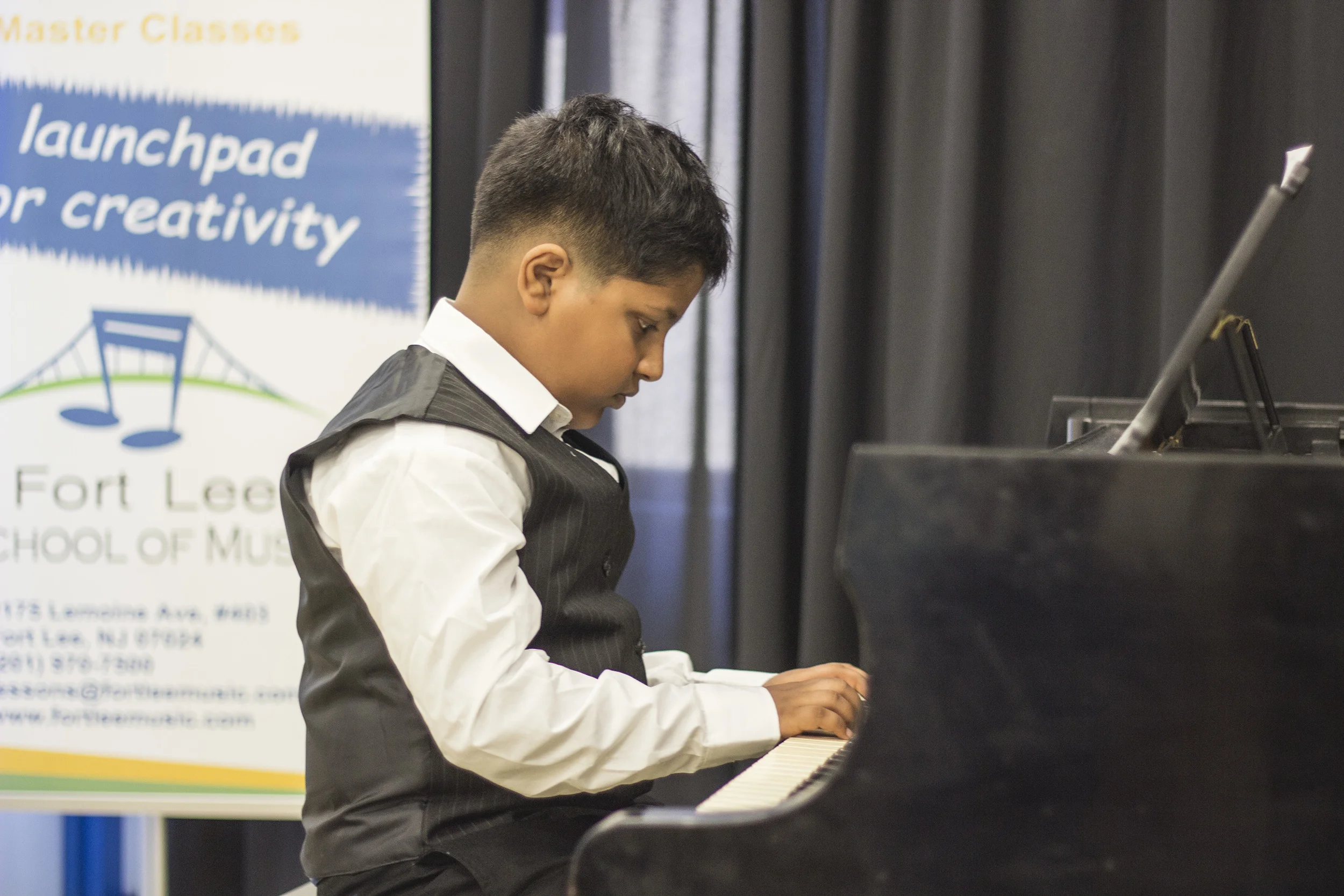 2016 Student recital photo by piano teacher, Kyle Walker