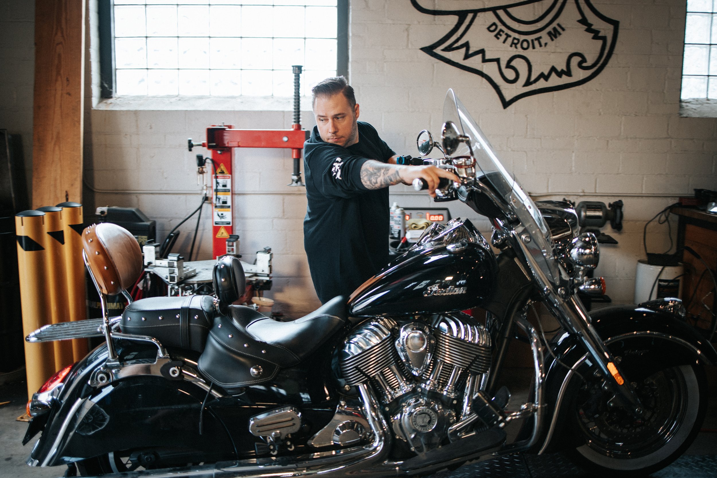 clutch-and-throttle_52122722271_o.jpg