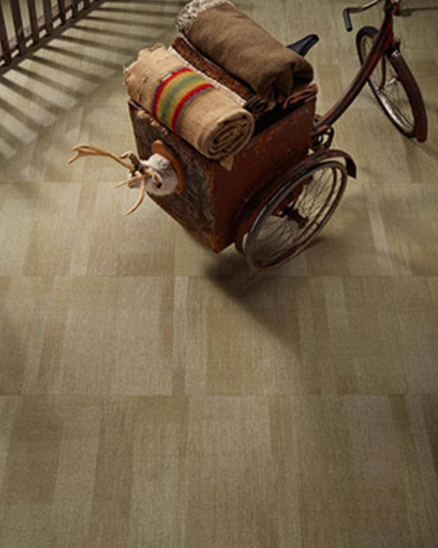 Used with permission by Bentley Prince Street. Style: Hitchhiker; Collection: Western Edge