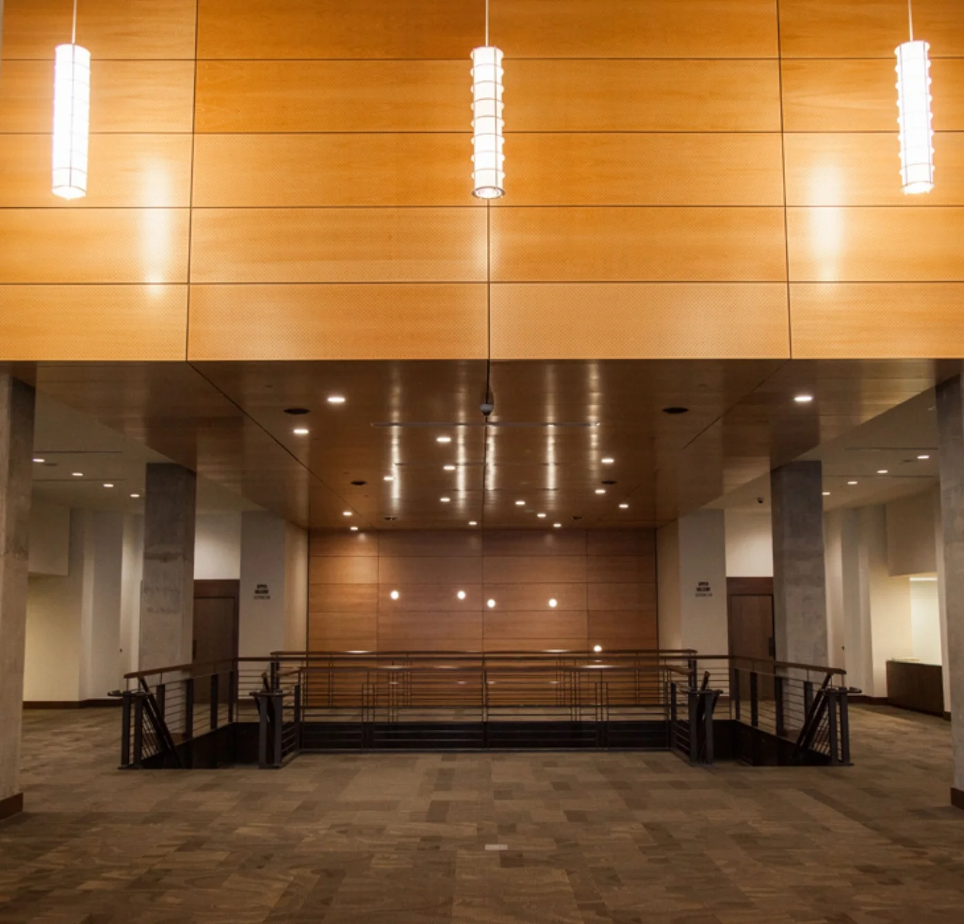 CountryMusicHallofFame_HardwoodCeiling.jpg