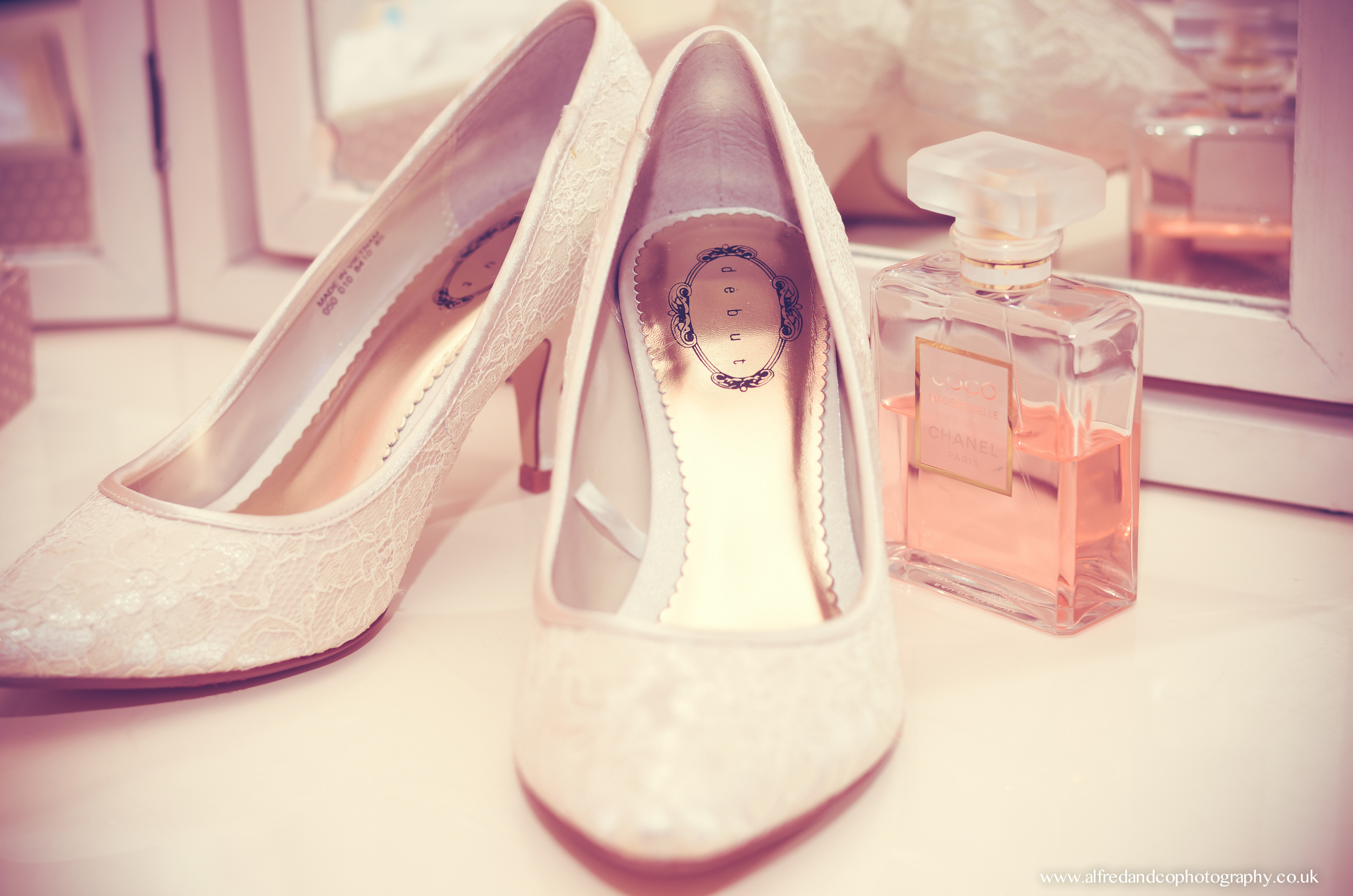 Wedding Photographer thornton manor cheshire