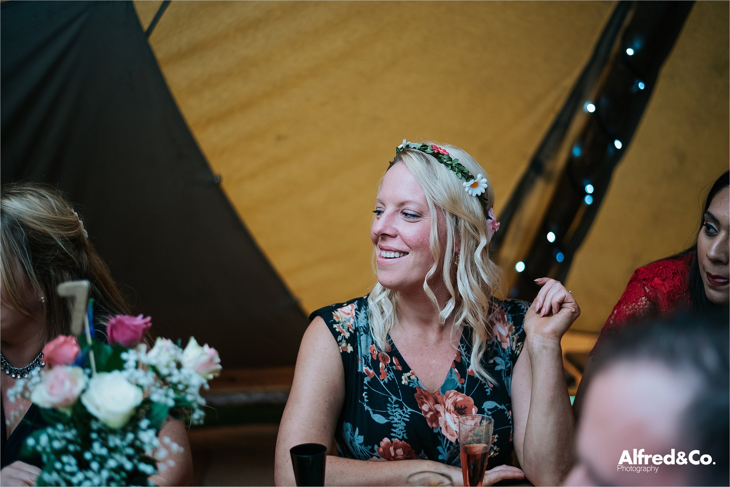 tipi+wedding+lancashire+photographer+rochdale63.jpg