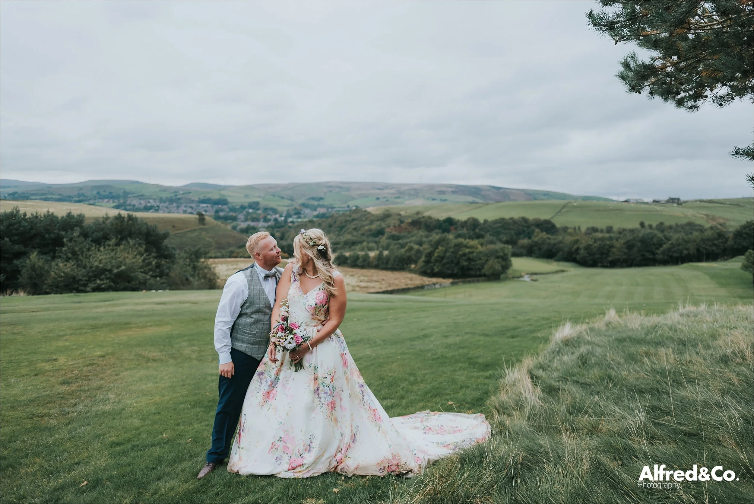 tipi+wedding+lancashire+photographer+rochdale74.jpg