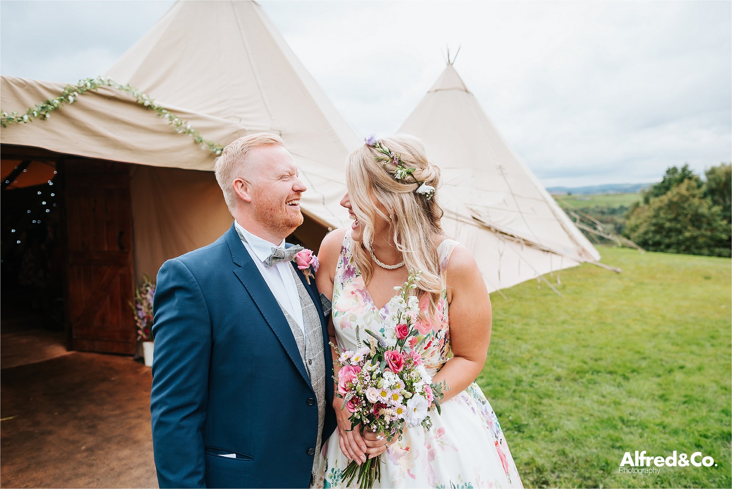 tipi+wedding+lancashire+photographer+rochdale86.jpg