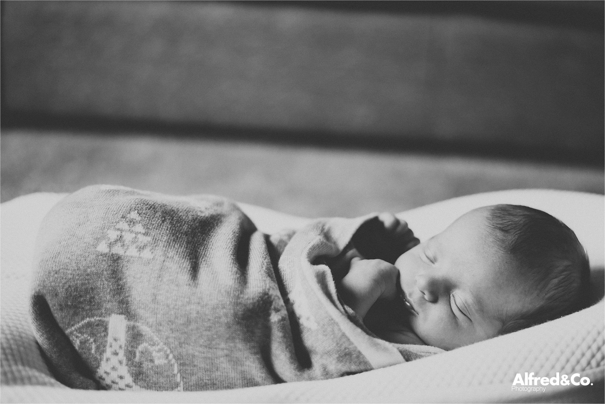 newborn+photographer+lifestyle+relaxed+clitheroe+editorial12.jpg