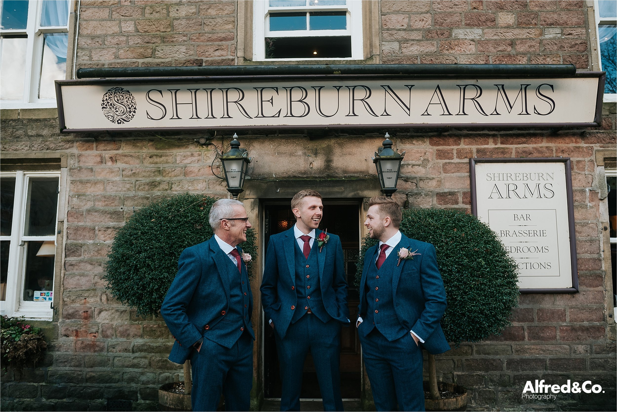 SHIREBURNARMSWINTERWEDDING31.jpg
