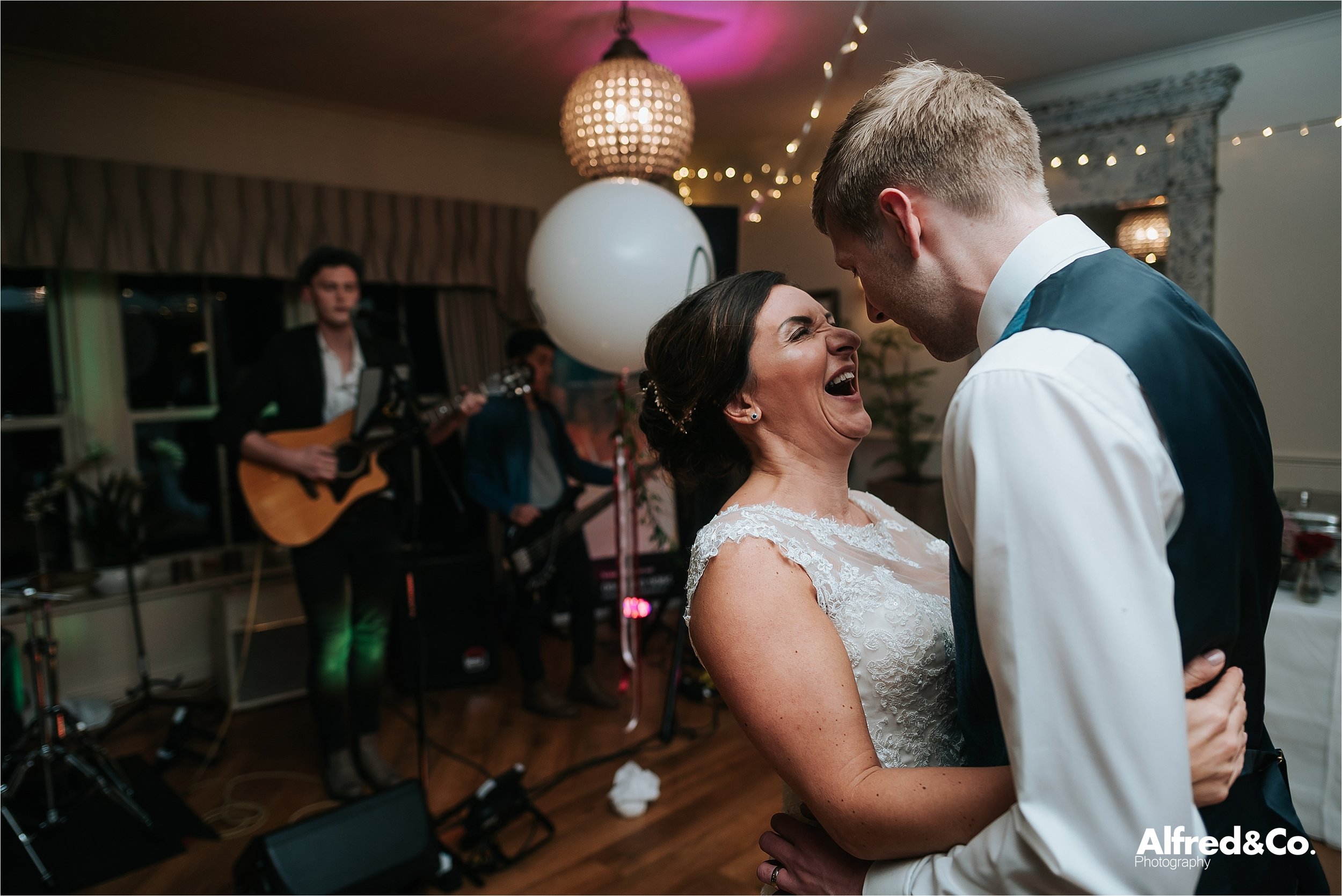 SHIREBURNARMSWINTERWEDDING120.jpg