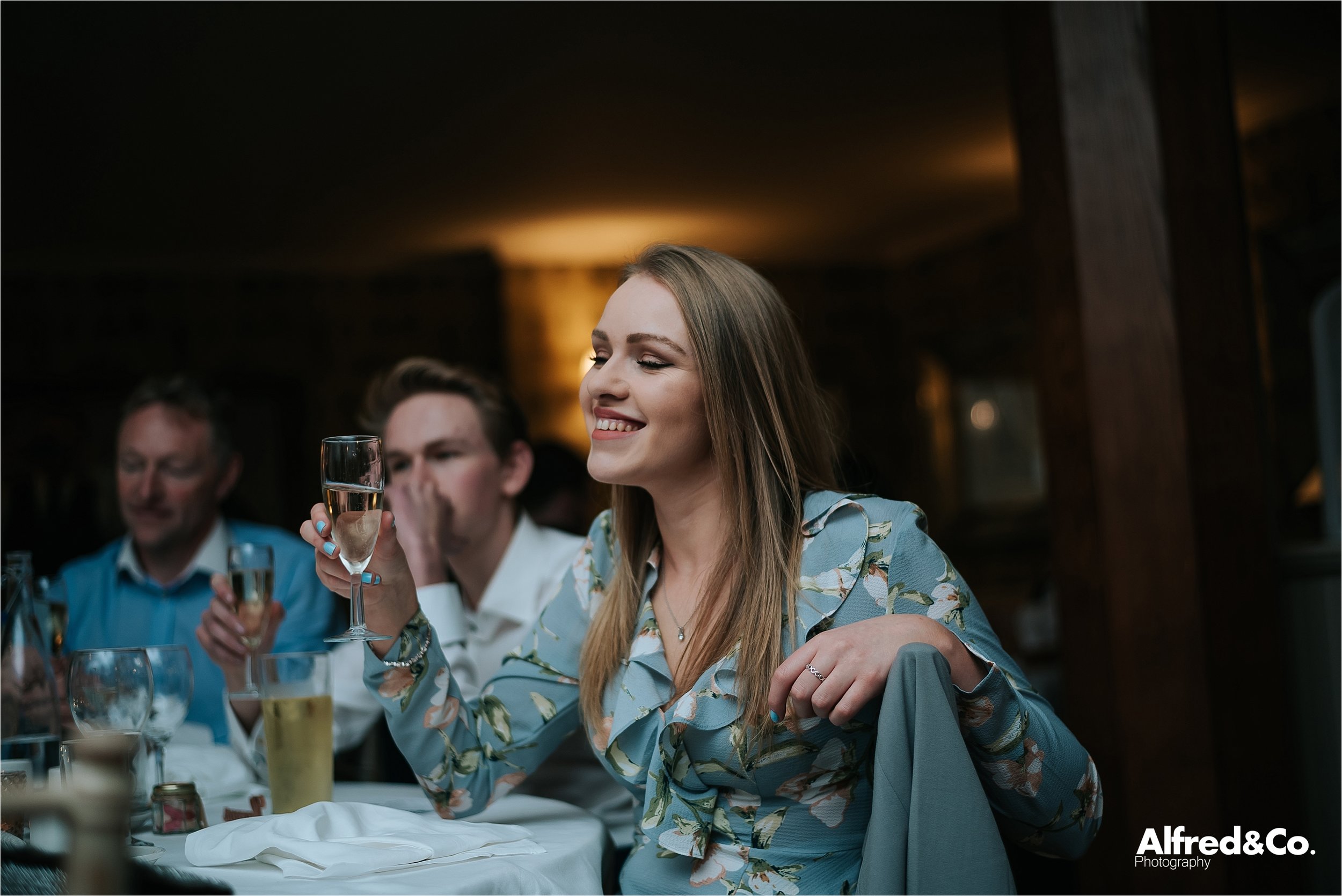 SHIREBURNARMSWINTERWEDDING132.jpg