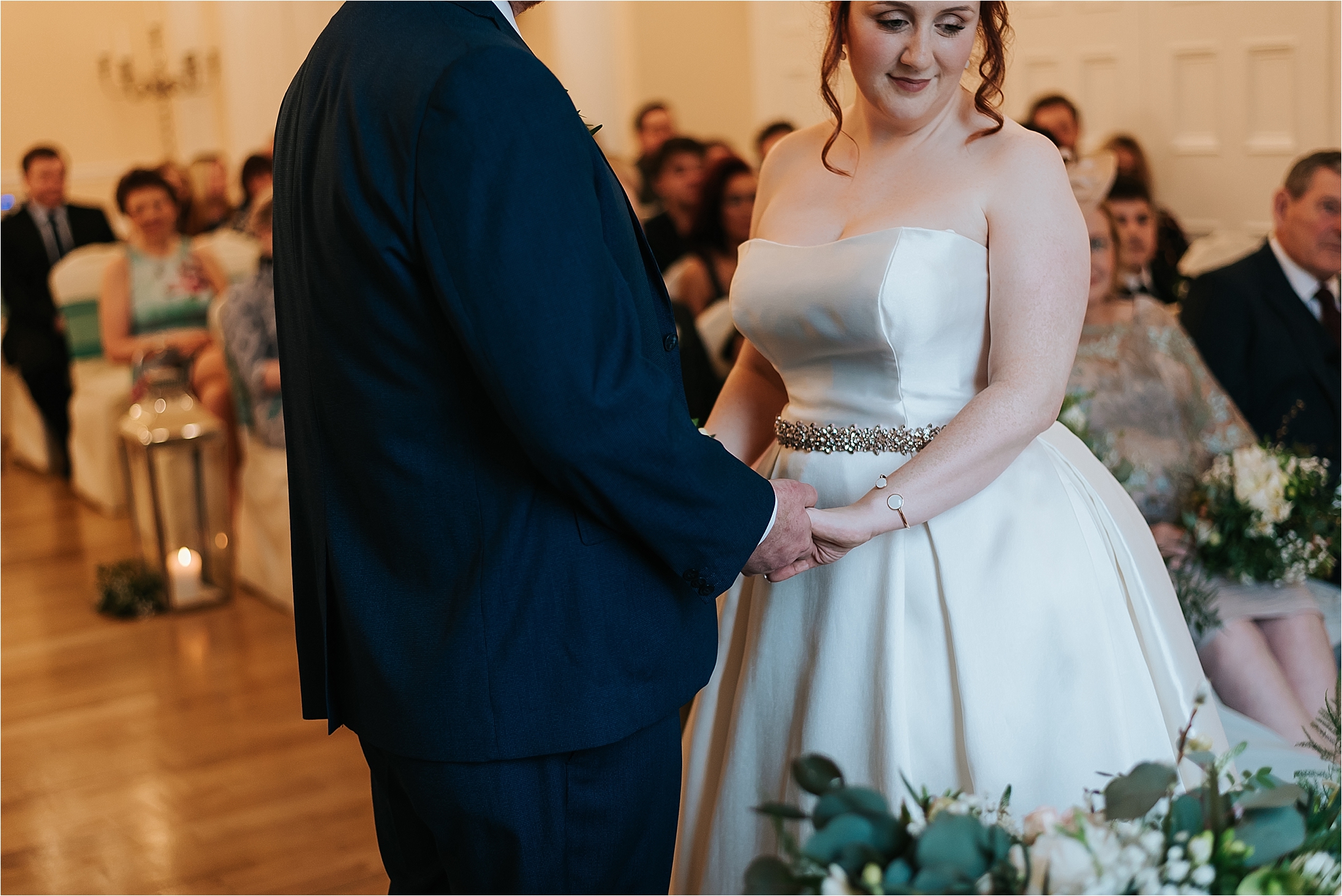GRANGE_WEDDING_photographer_LANCASHIRE_0090.jpg