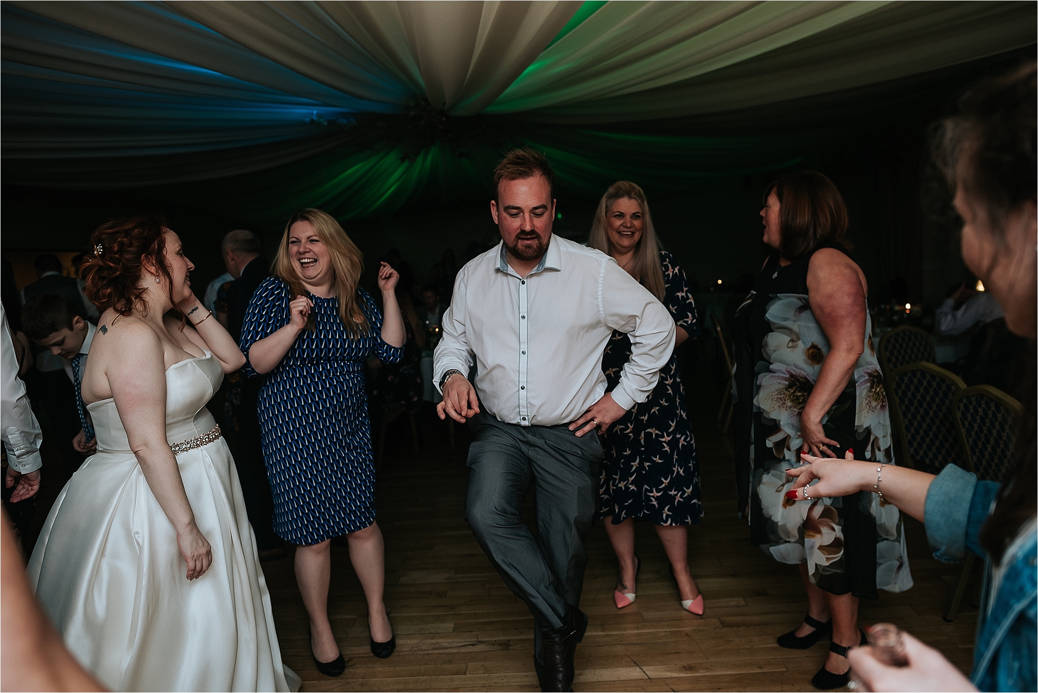 GRANGE_WEDDING_photographer_LANCASHIRE_0213.jpg