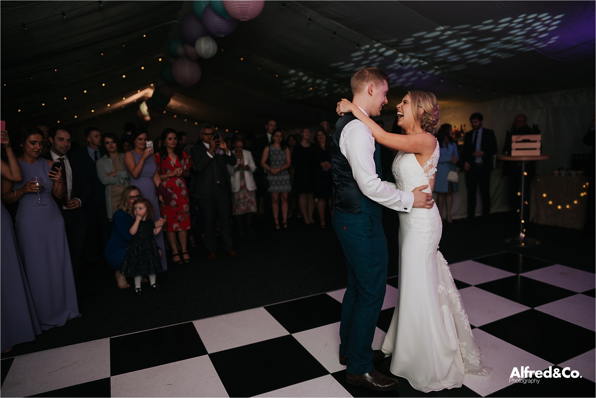 first dance at wedding 