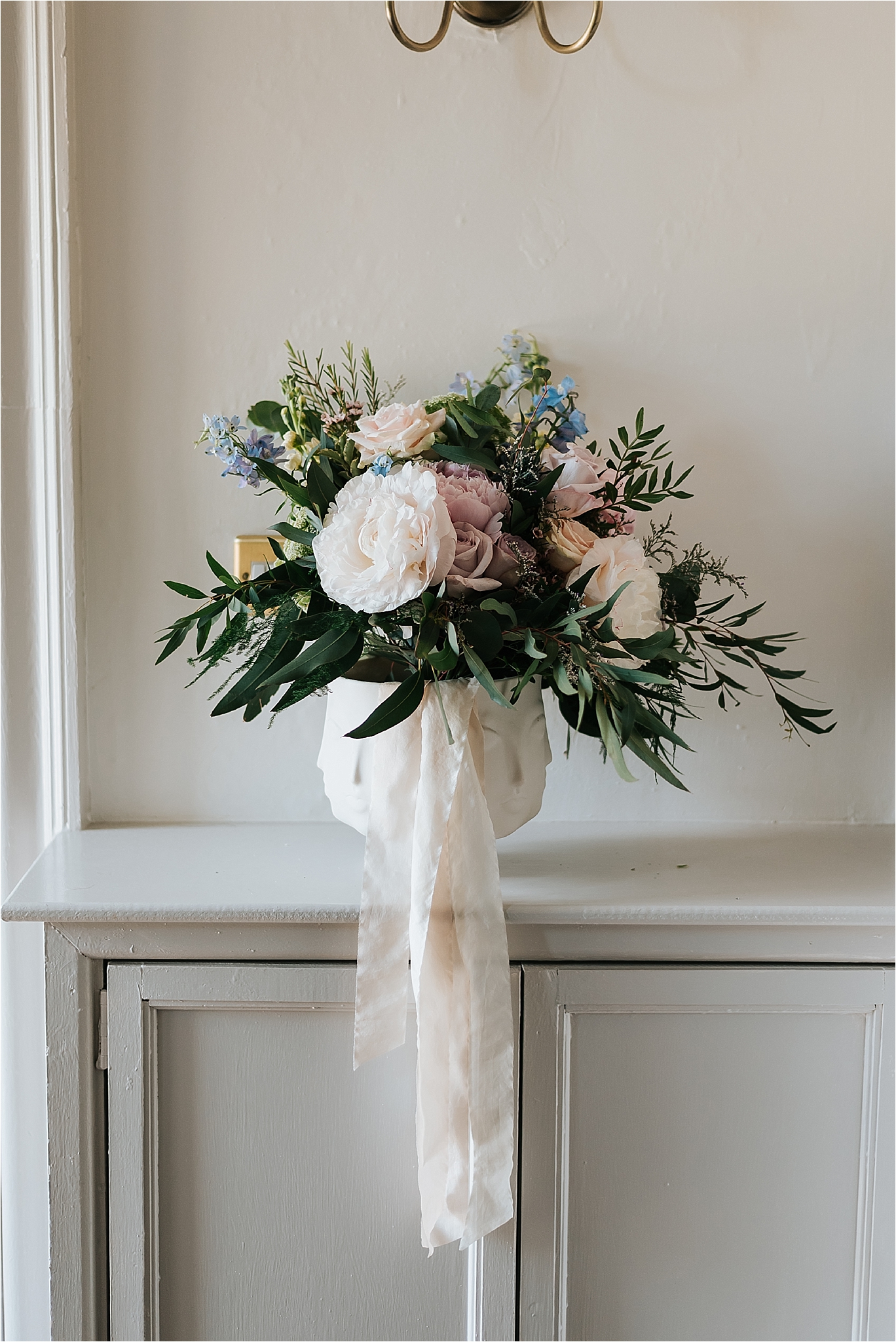 Boho wild wedding flowers