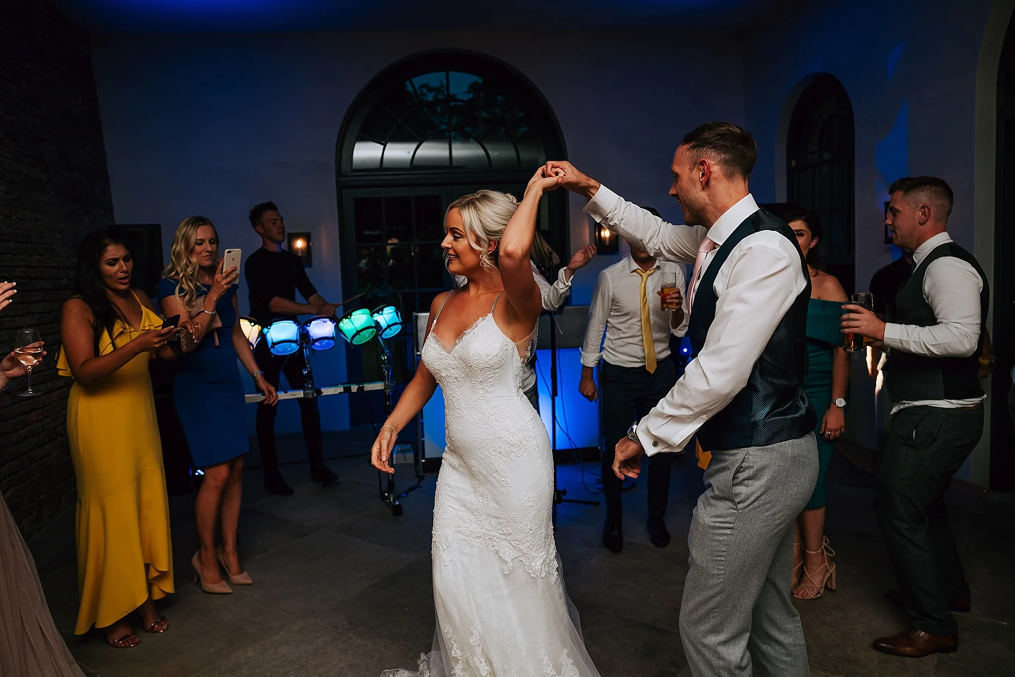 wedding couple dancing their first dance