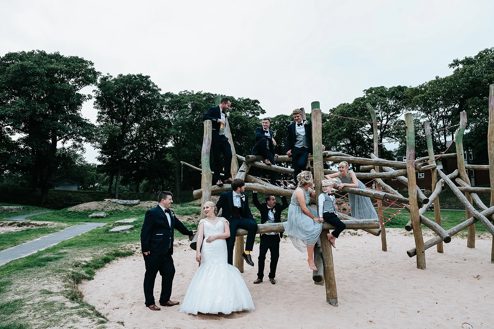 bridal group pictures in ashton park, st annes