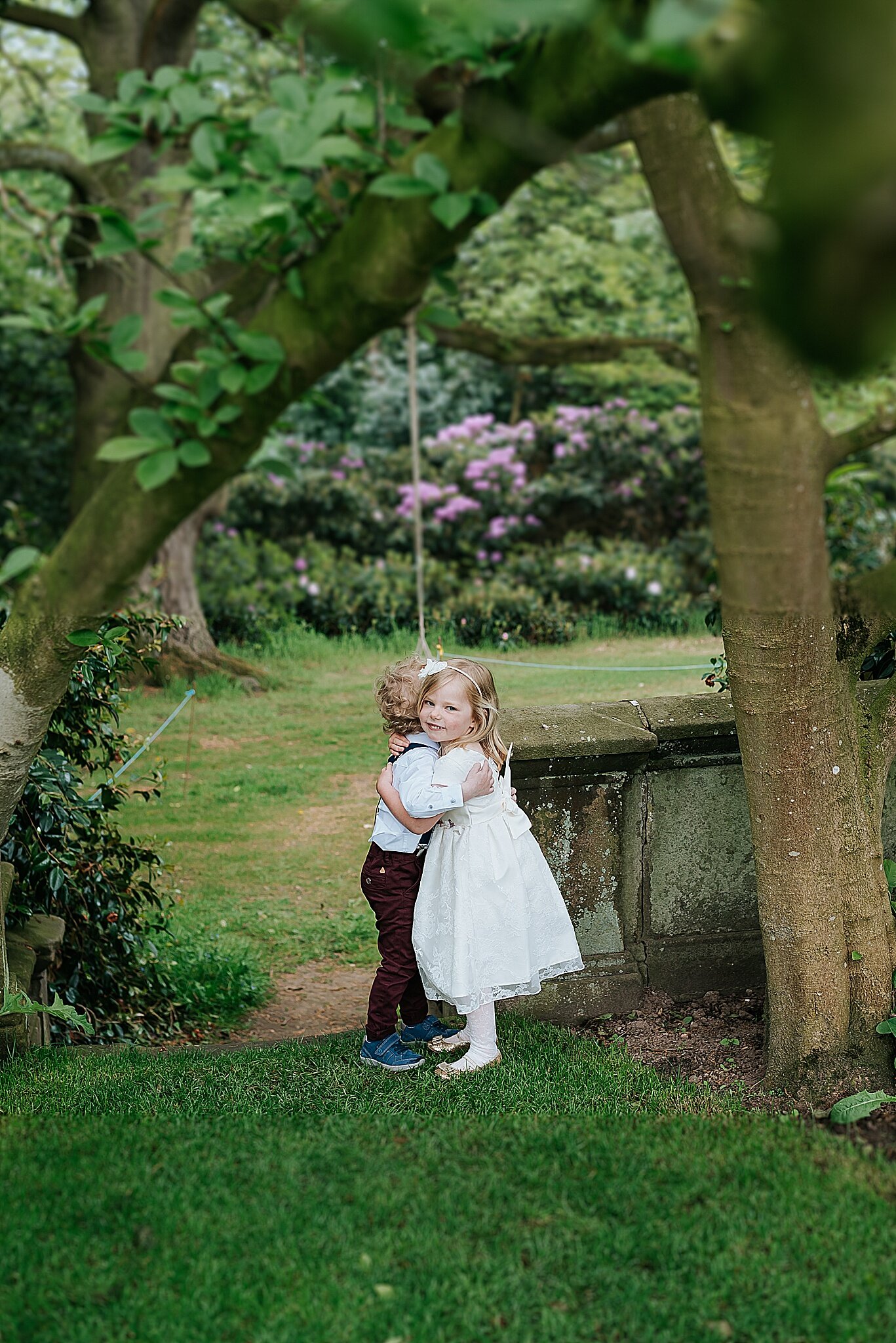 spring wedding at dorfold hall in cheshire 