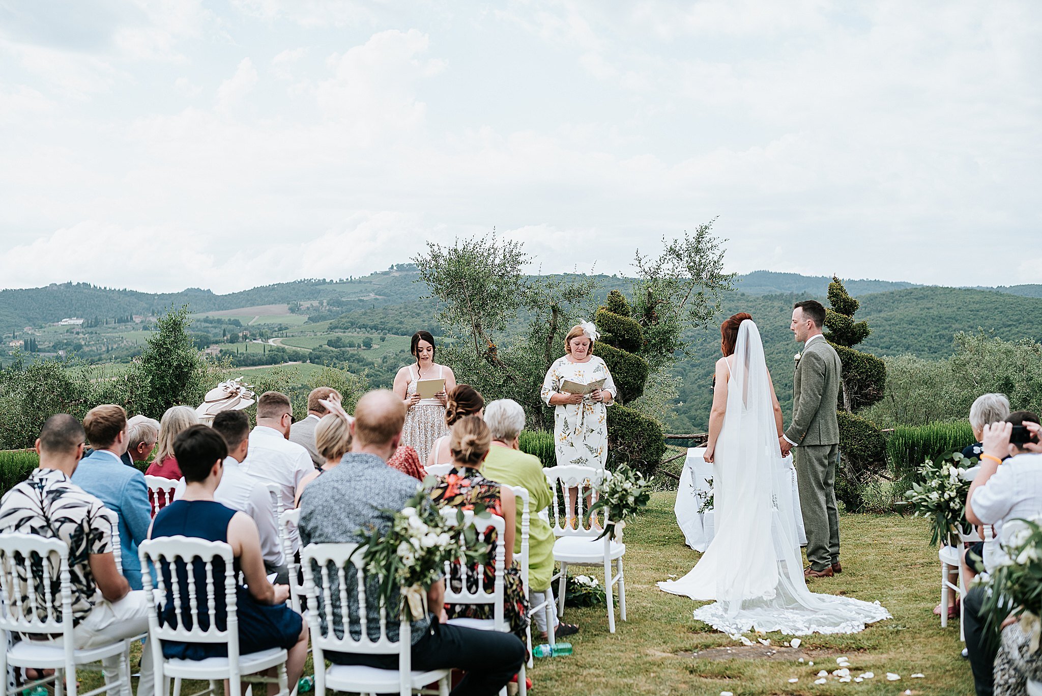 tuscany wedding photographer 