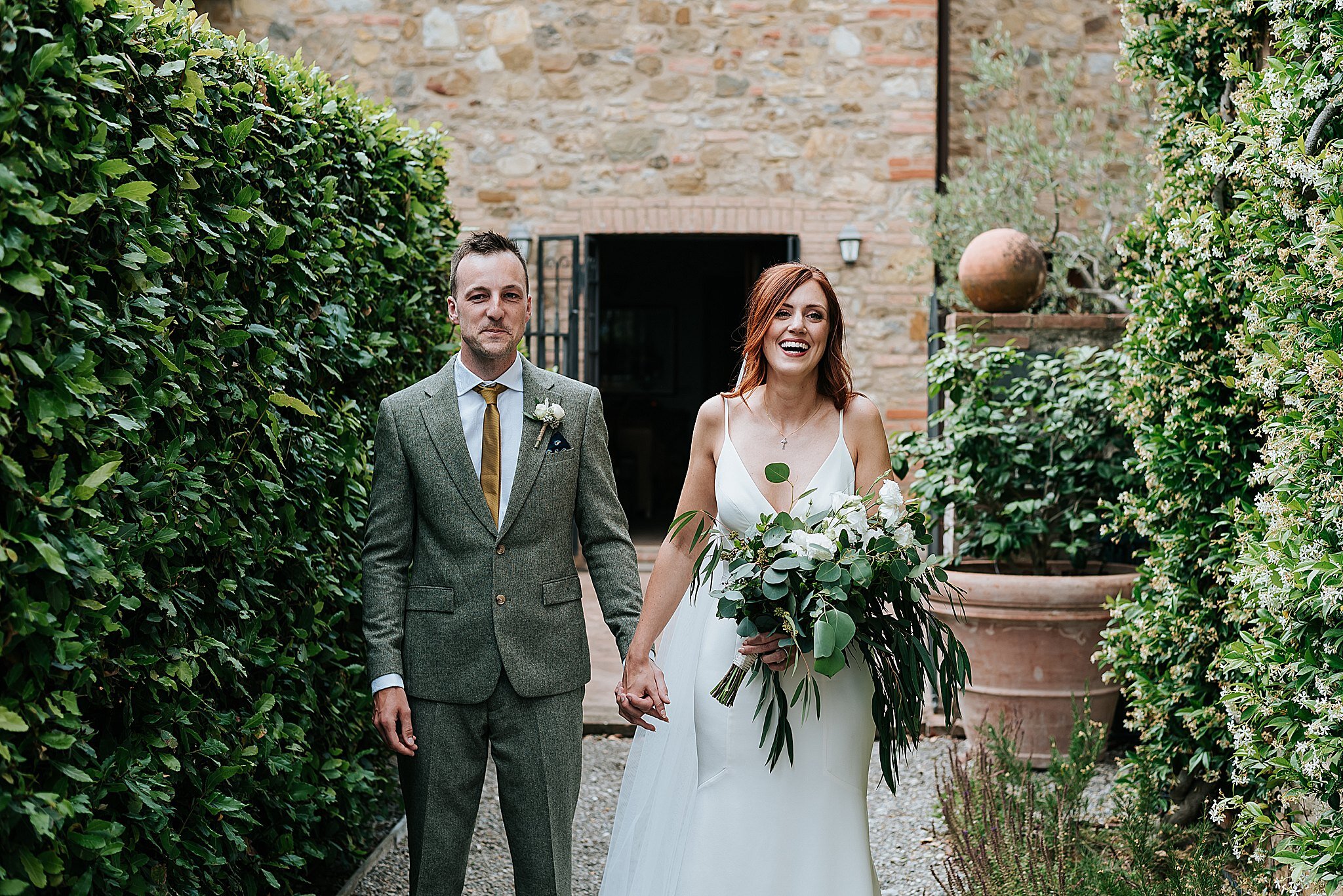 beautiful tuscan wedding in italy 