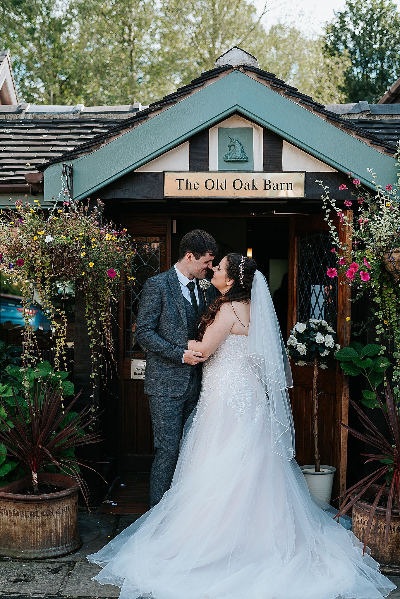 theploughinn+eaton+cheshire_wedding_0039.jpg