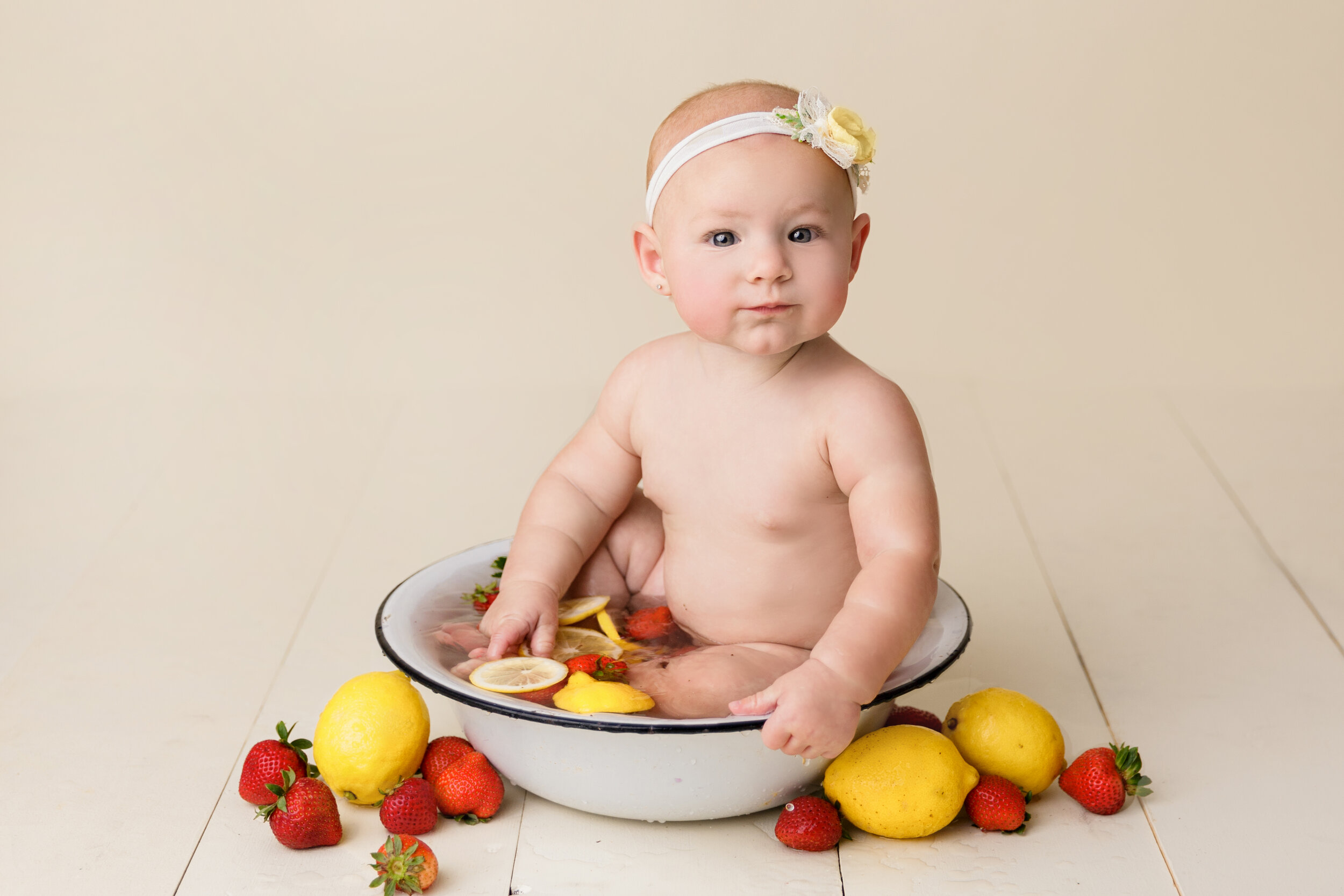 6monthbabysession_milerstonephotographer-39.jpg