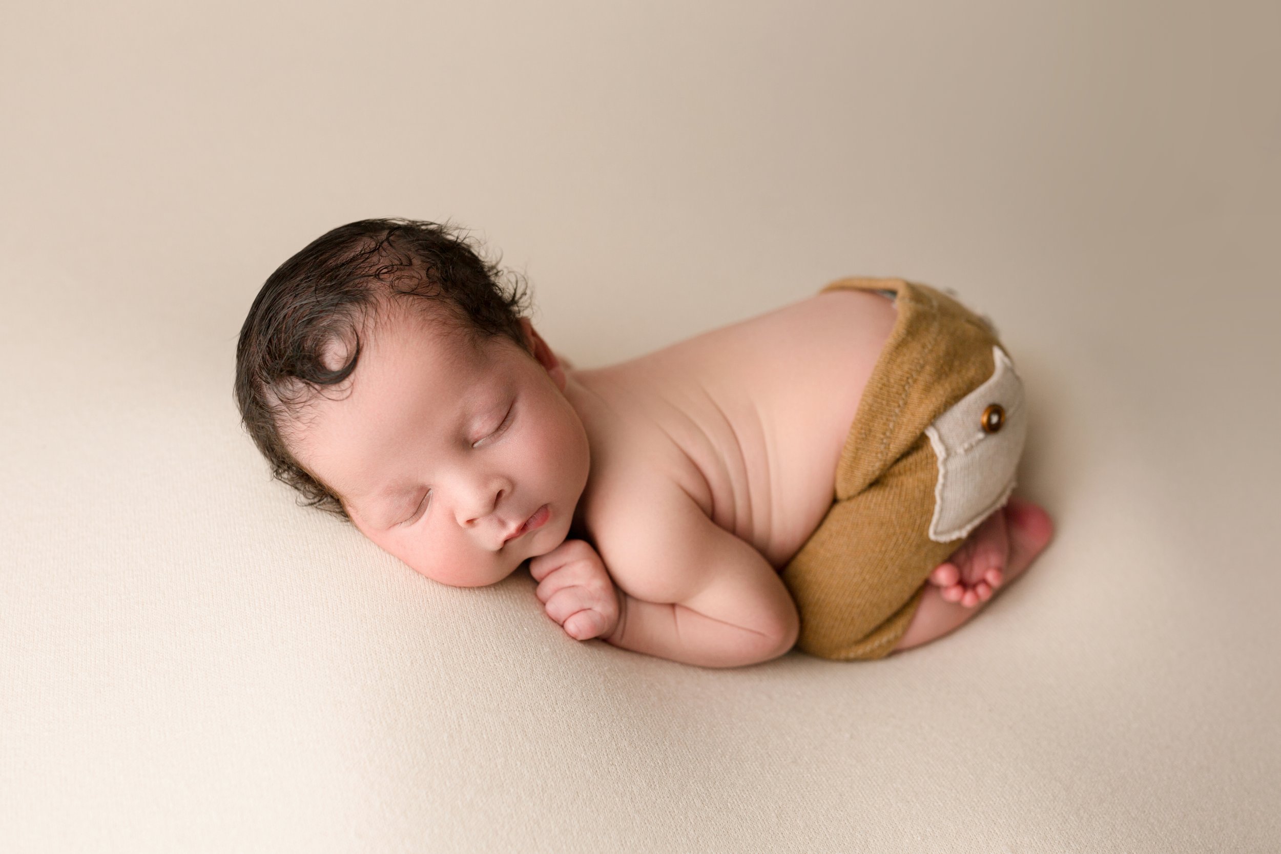 newbornPeyton_coastal-26.jpg