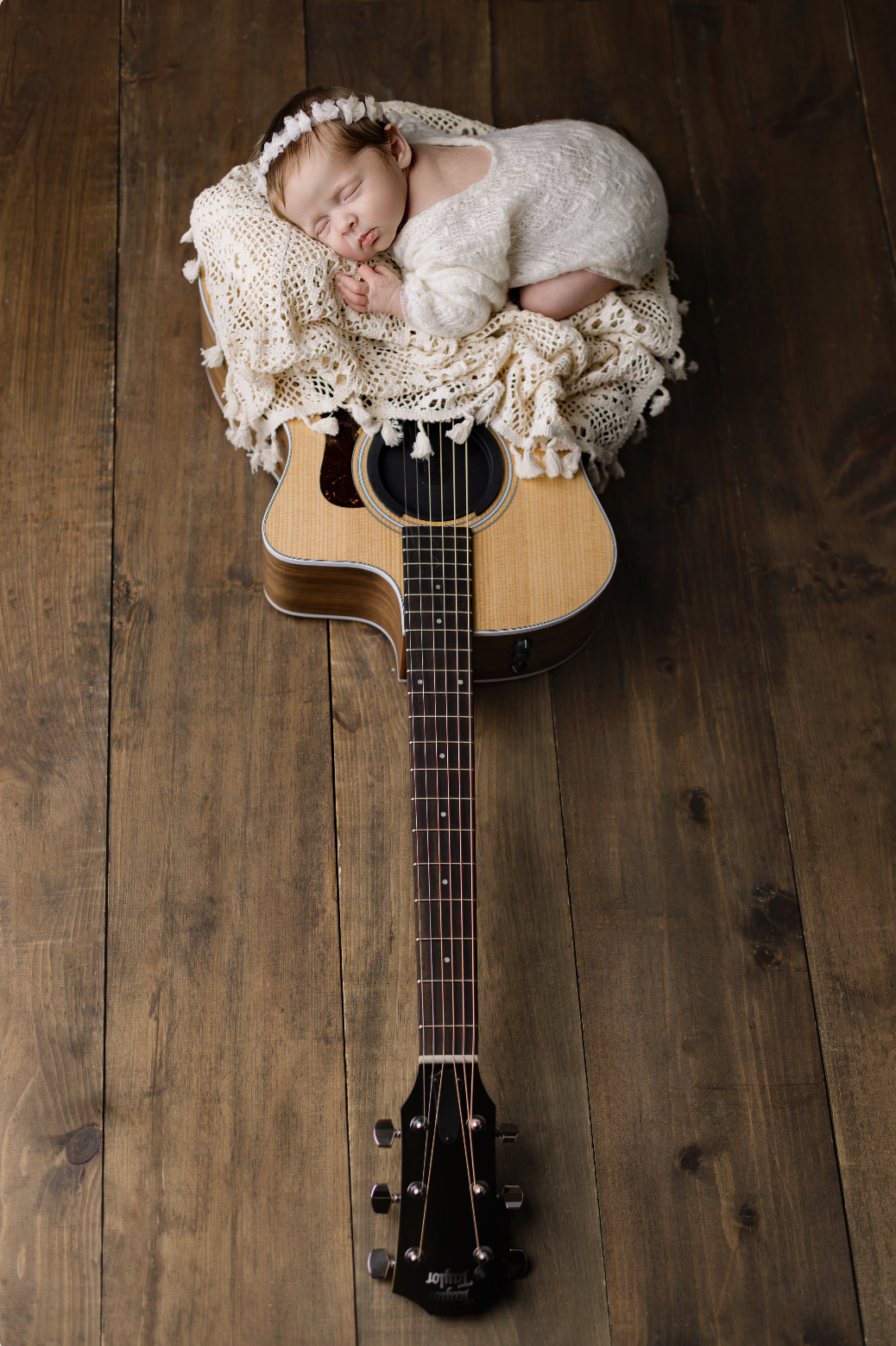 Newborn photography guitar rustic session