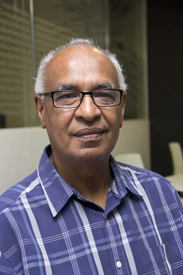 S1 E10 - Lainy Malkani talks to Prostate Cancer Nurse, Suresh Rambaran