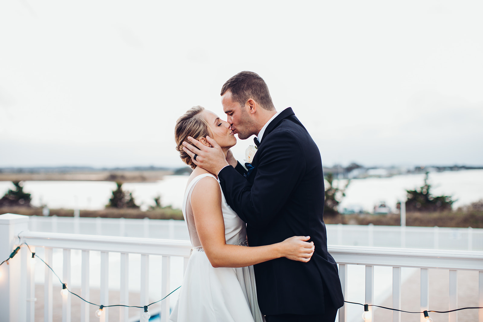 THE LEWES YACHT CLUB - EMILY &amp; MATT