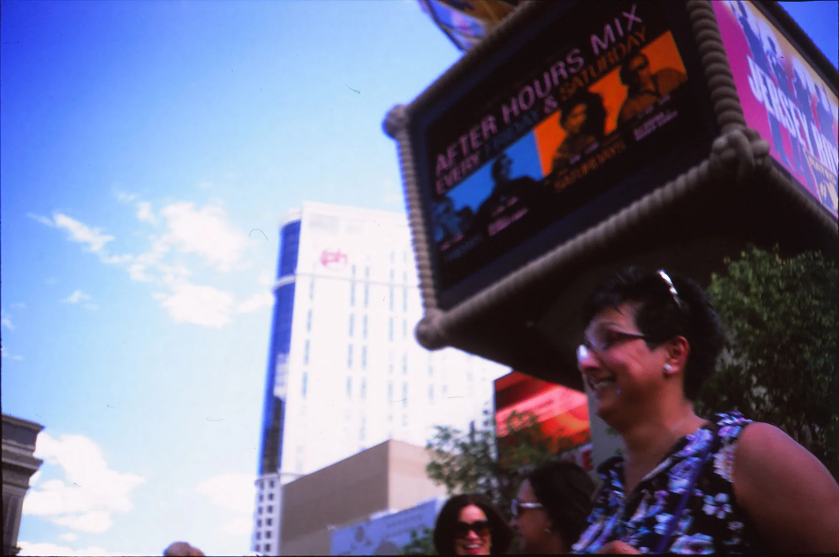 Hi-Matic LV + Velvia 50F - _0009.jpg