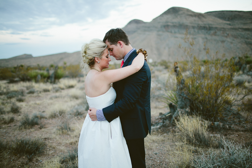 las vegas elopement photographer