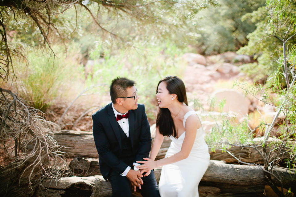 Las Vegas elopement photographer