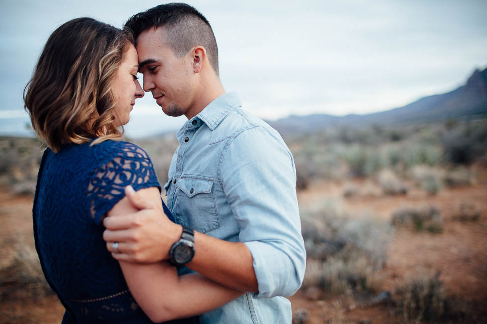 Red rock canyon engagement photographer