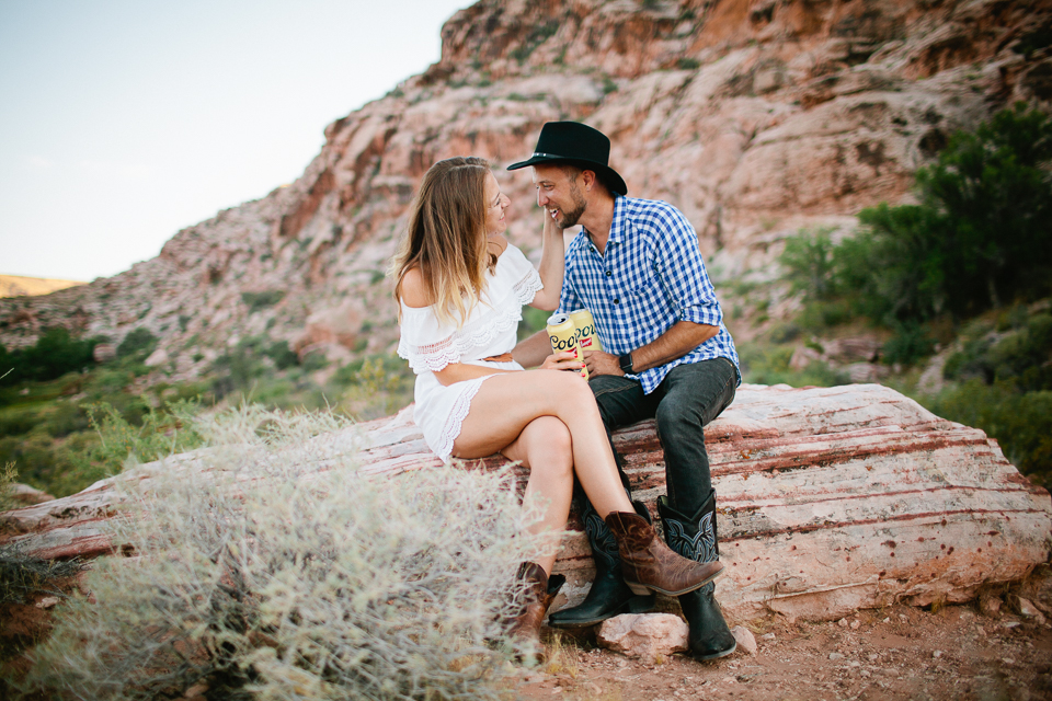 las vegas engagement photographers