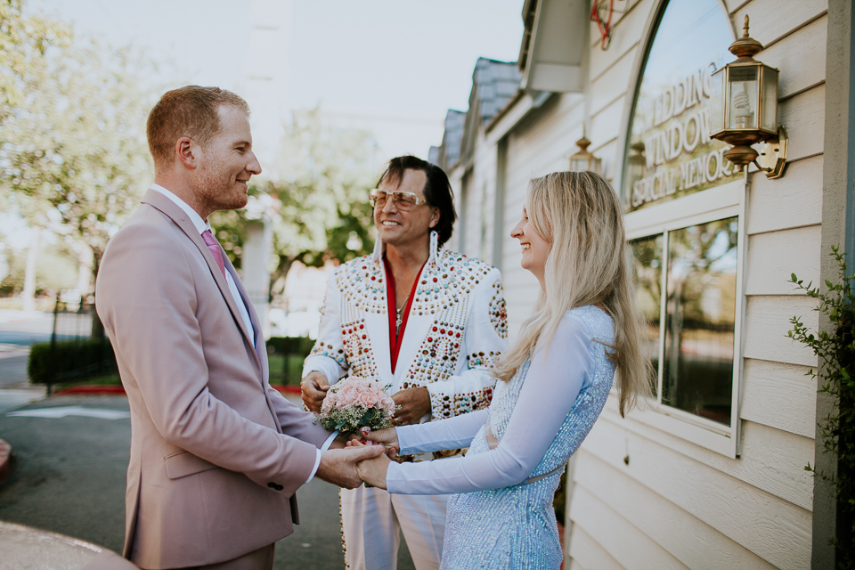 Retro las vegas elopement-1024.jpg