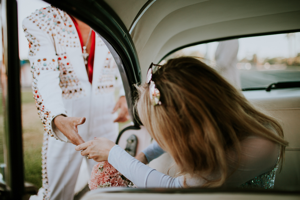 Retro las vegas elopement-1052.jpg