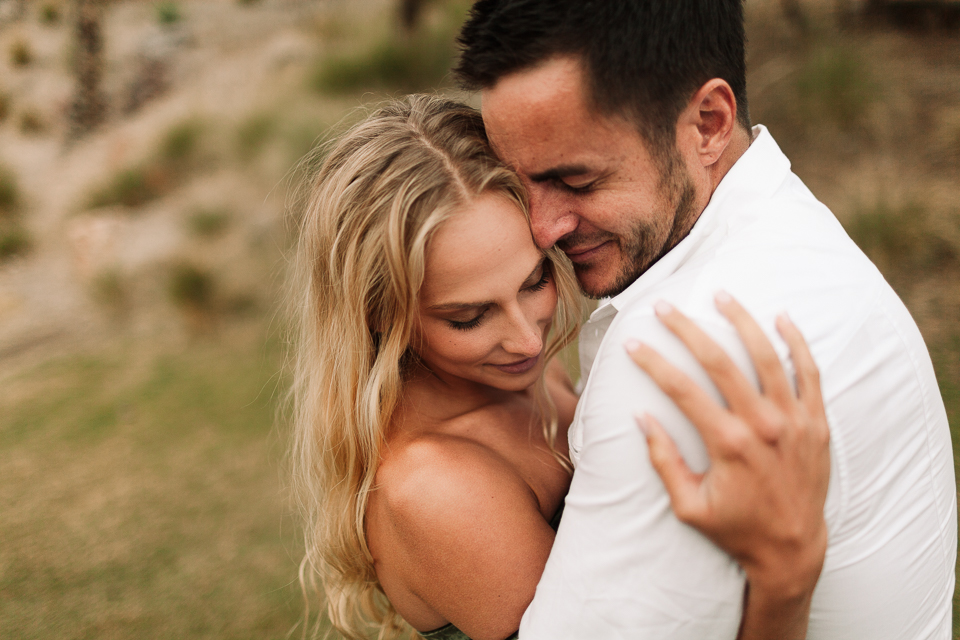 las vegas engagement photographers | Amanda + David