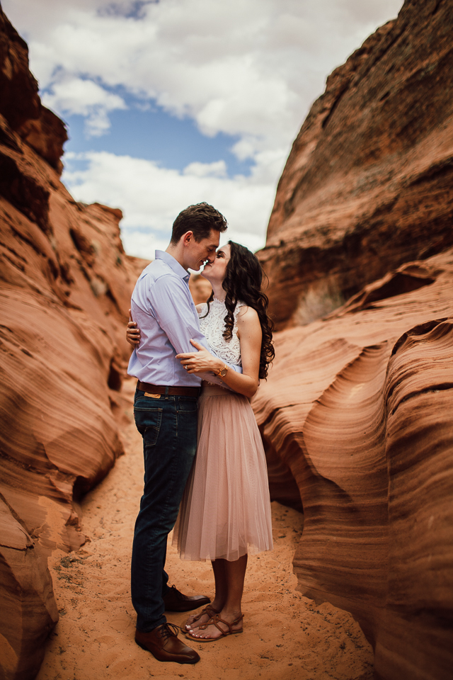 Antelope Canyon Engagement photographer
