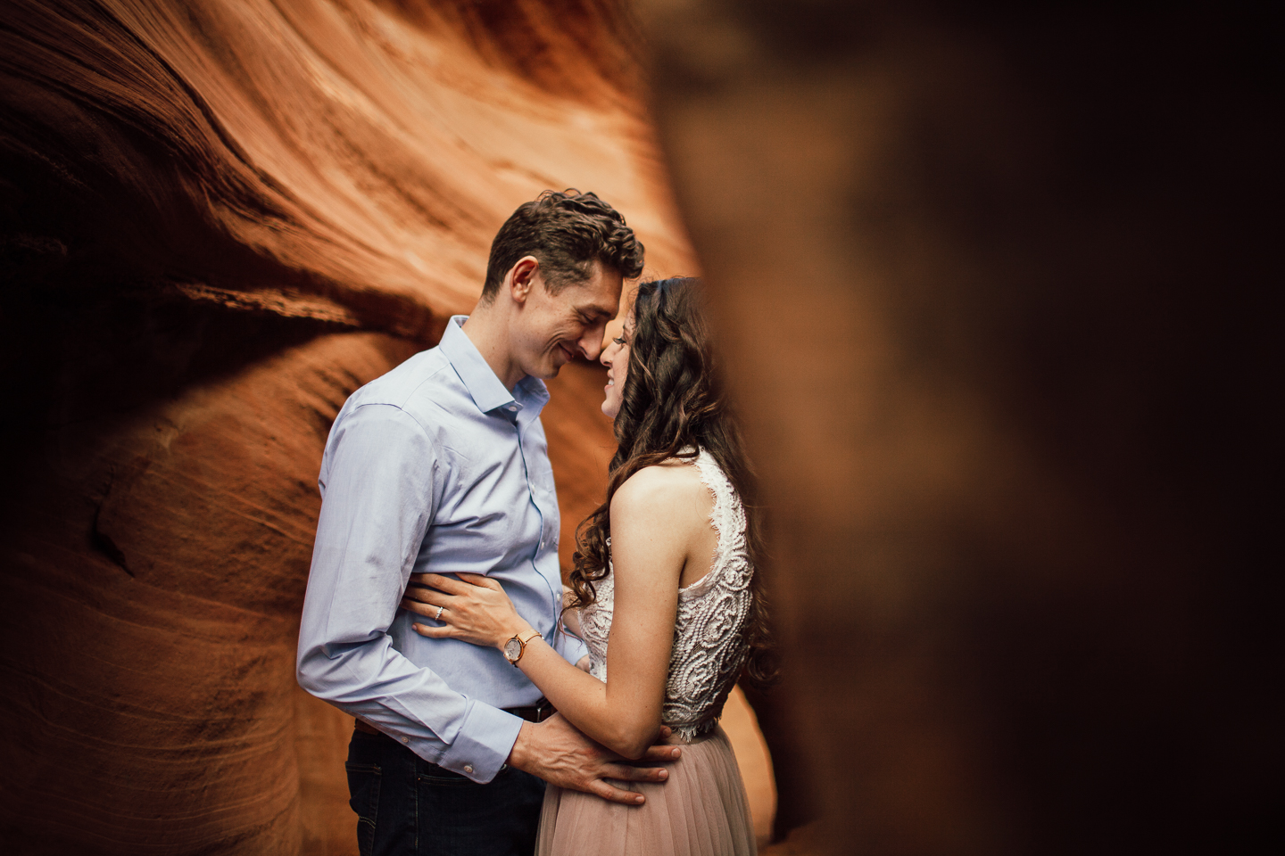 Antelope Canyon Engagement photographer