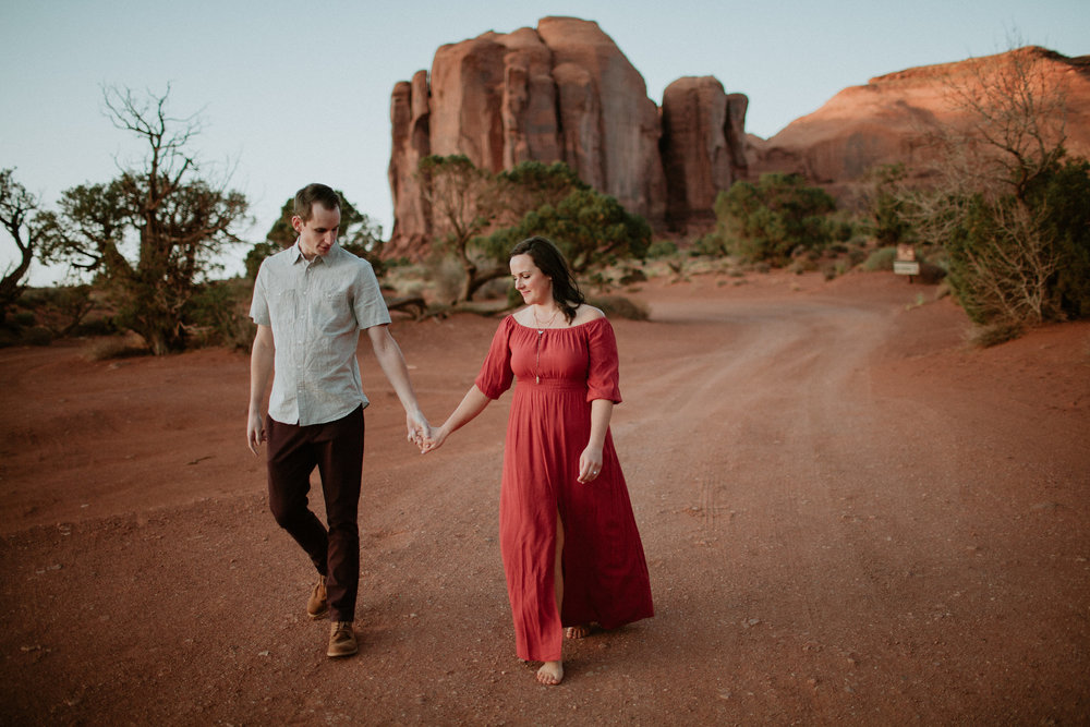 Monument valley engagement photography