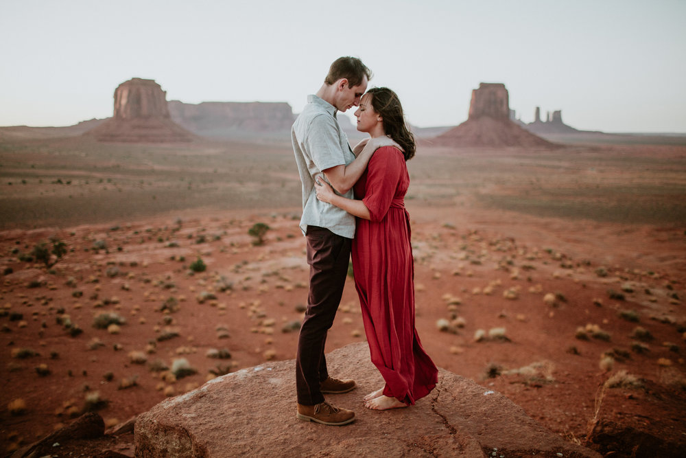 Monument valley engagement photography