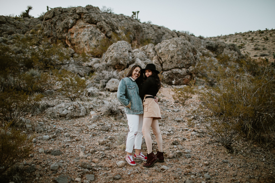 lesbian desert engagement session-1072.jpg