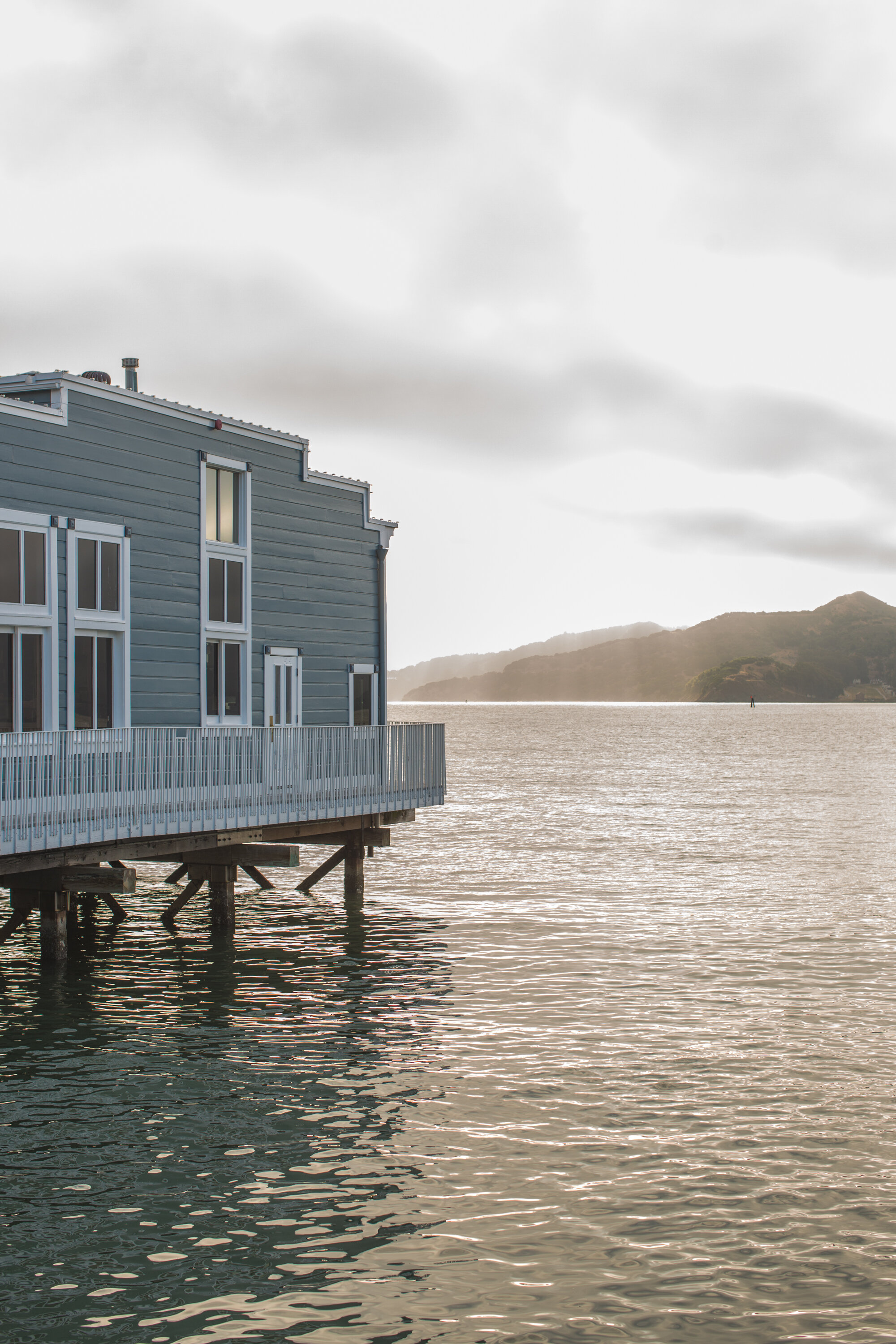 primrose_jacket_lifestyle_sausalito-60.jpg