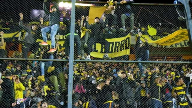 PHENOMS - GASTON GURUCEAGA