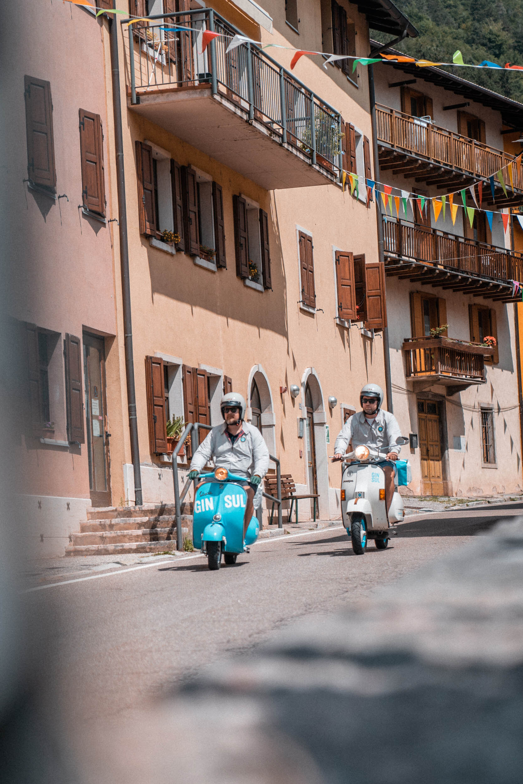 caminho-so-sul-italia-vespas-unterwegs-17.jpg