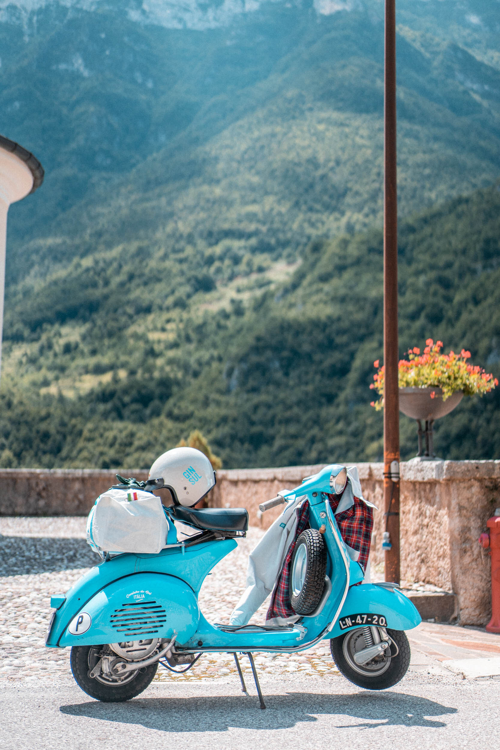 caminho-so-sul-italia-vespas-13.jpg