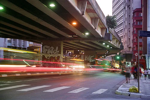 Maluf, o Minhocão e a gentrificação