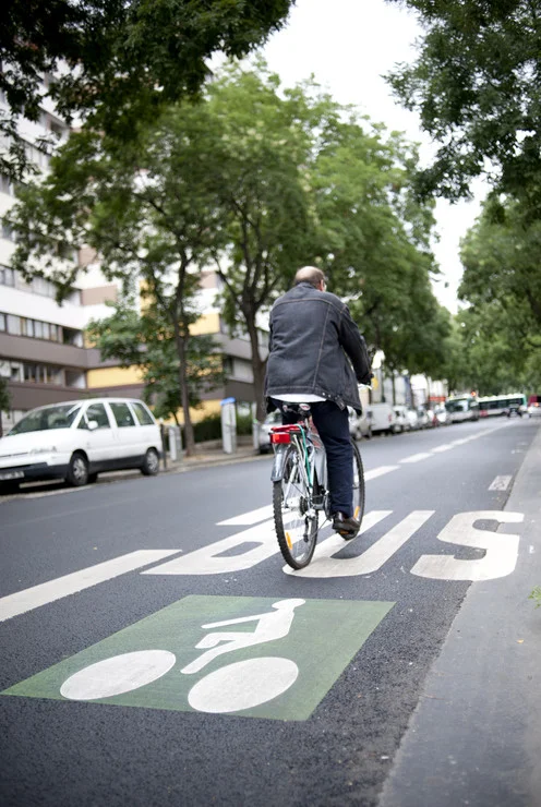 Compartilhamento de via ônibus e bicicleta - Paris