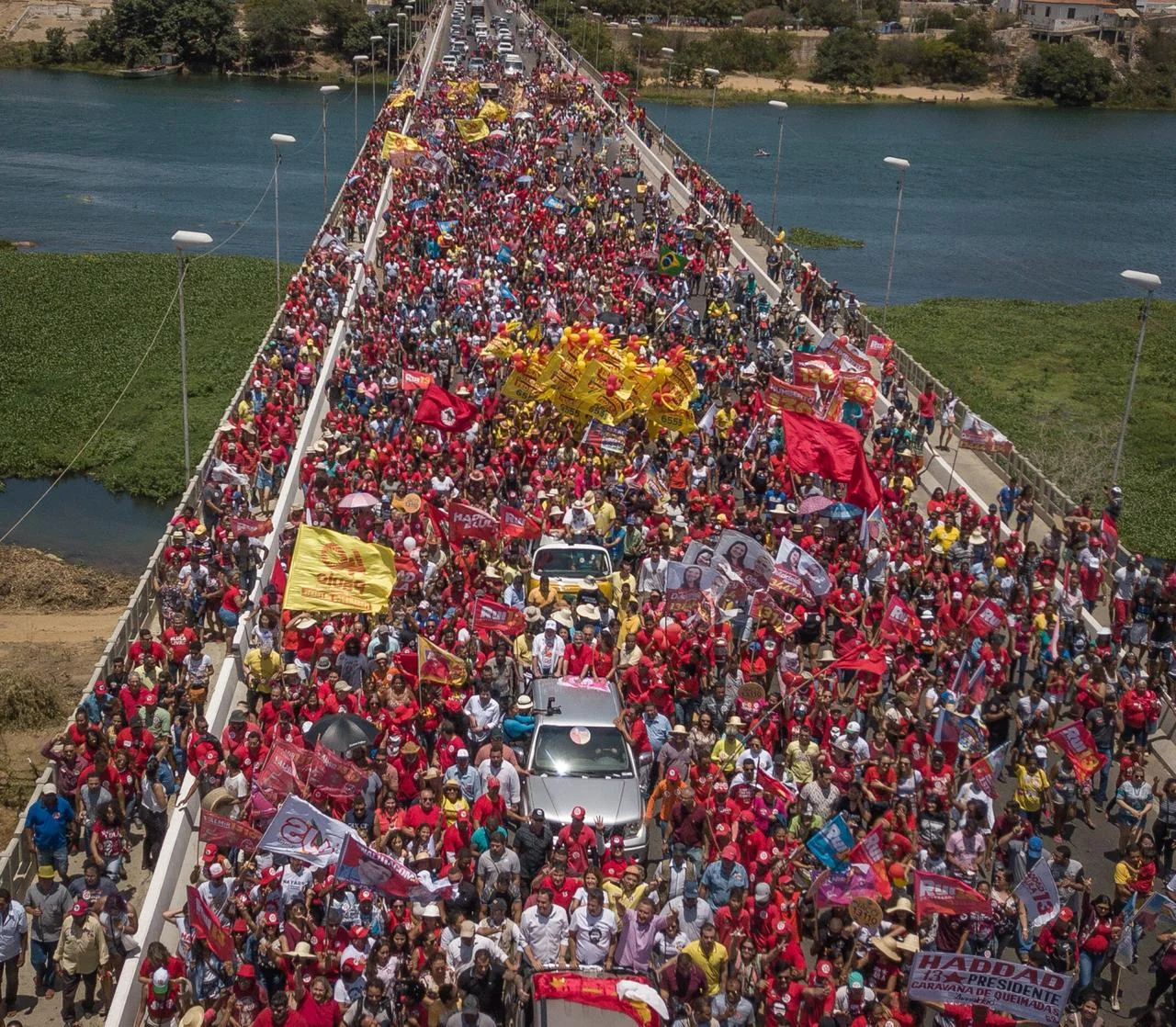 Haddad en campagne dans le Nordeste du Brésil, le 21/09