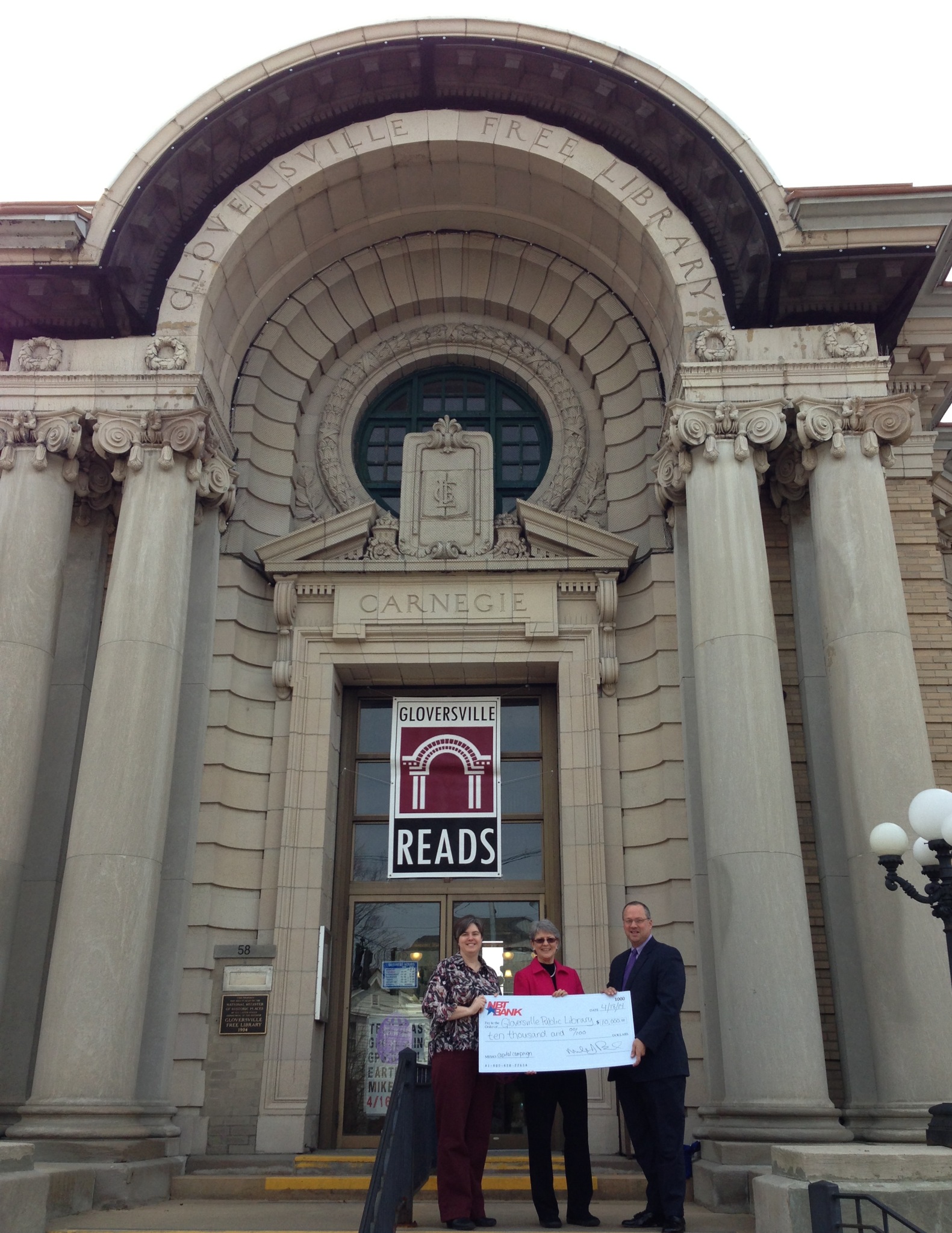 April 2014 - Mike Bowker, NBT Bank, presents Barbara Madonna and Christine Pesses with a check for $10,000, the first in their 5 year pledge of $50,000 to the Capital Campaign.