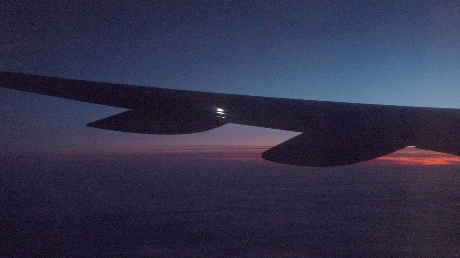 Detail view of a photograph from 2 hours and 45
minutes into the flight.