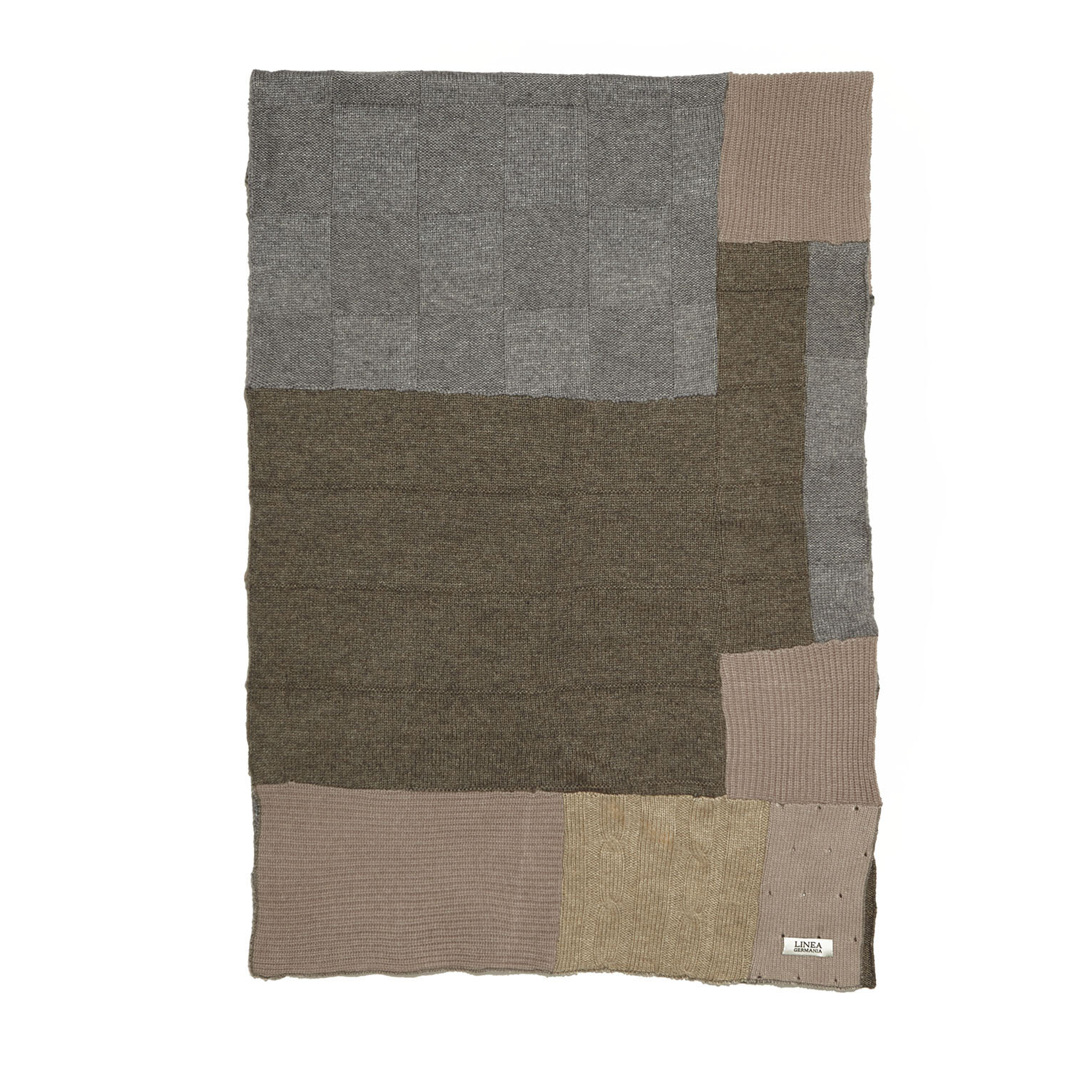 Mended scarf grey scale 3.jpg